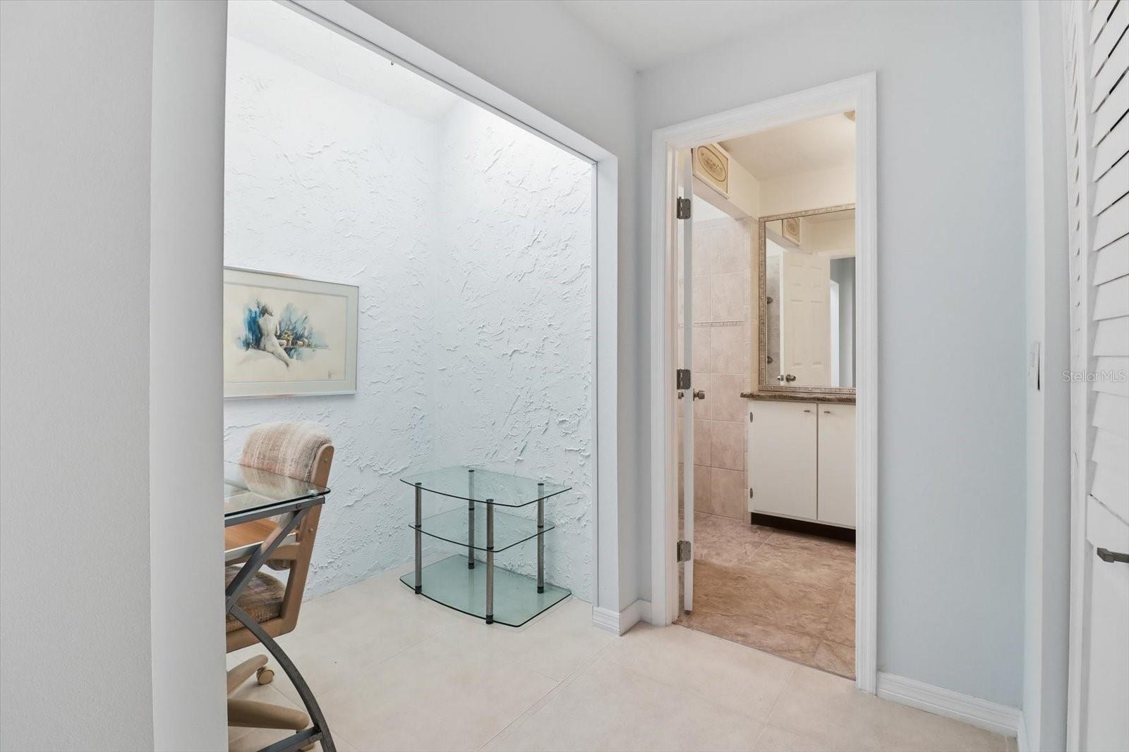 Image 39 of 79 For 11721 Riverhaven Drive