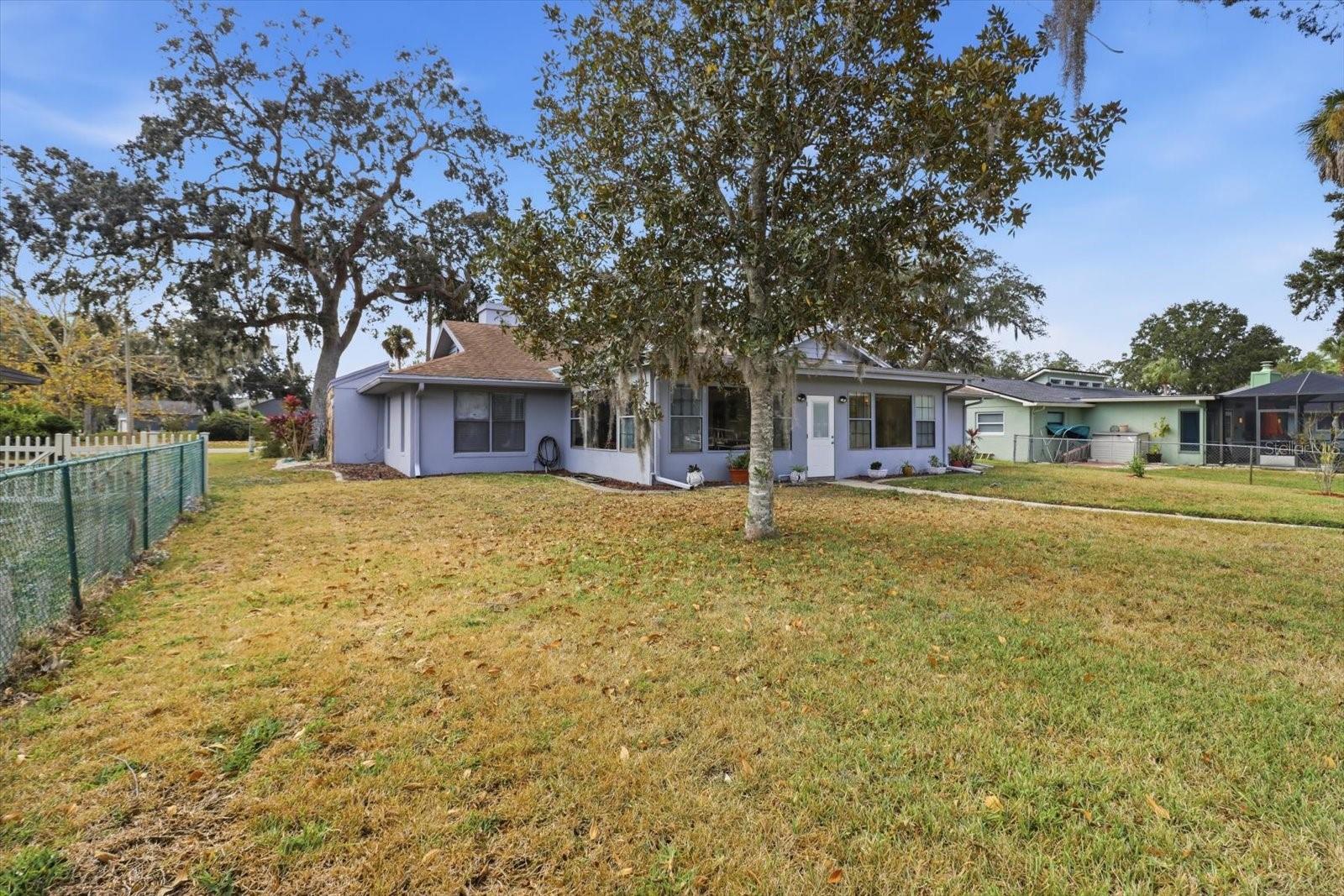 Image 60 of 79 For 11721 Riverhaven Drive