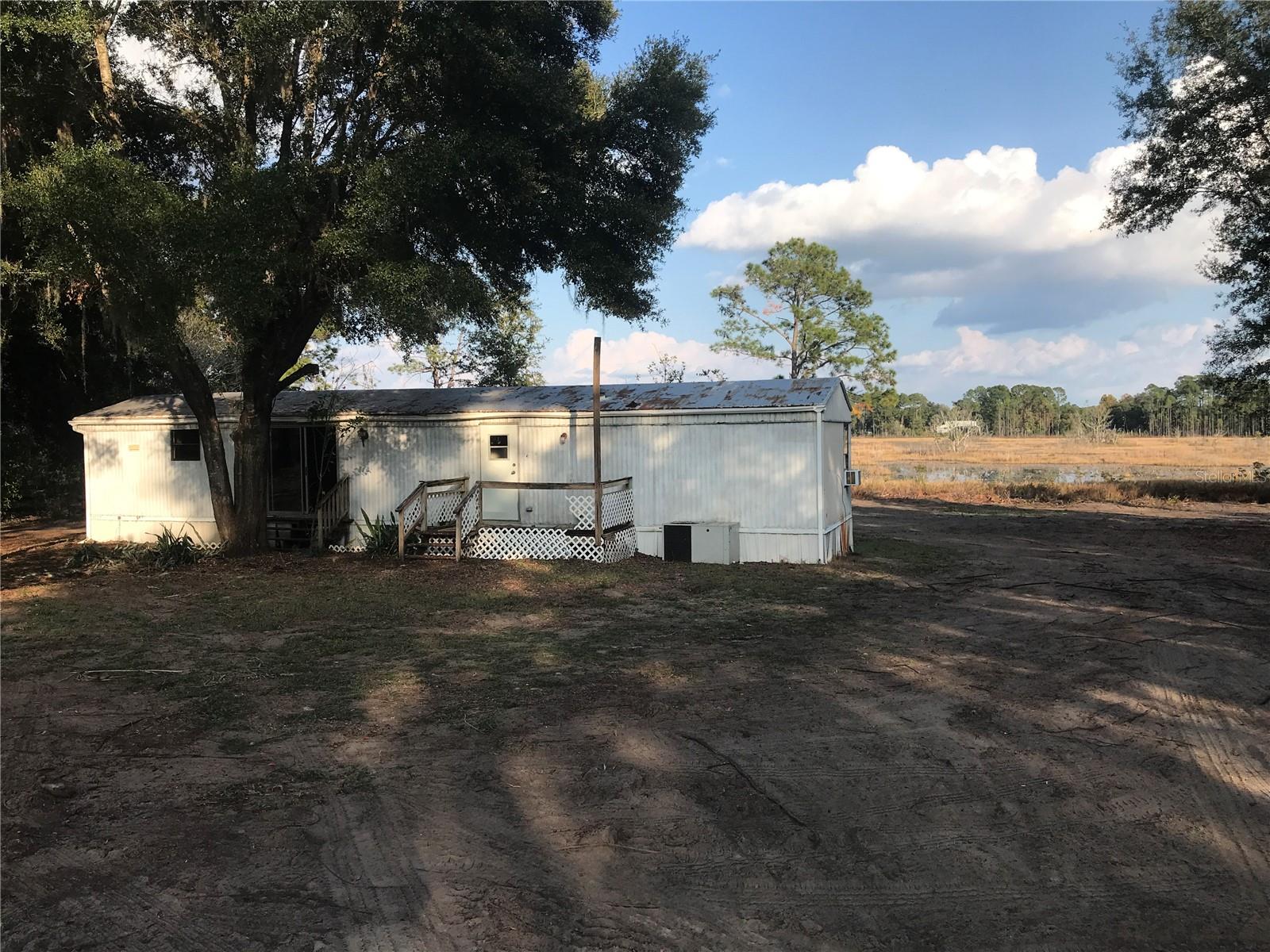 Image 5 of 32 For 11821 123rd Avenue