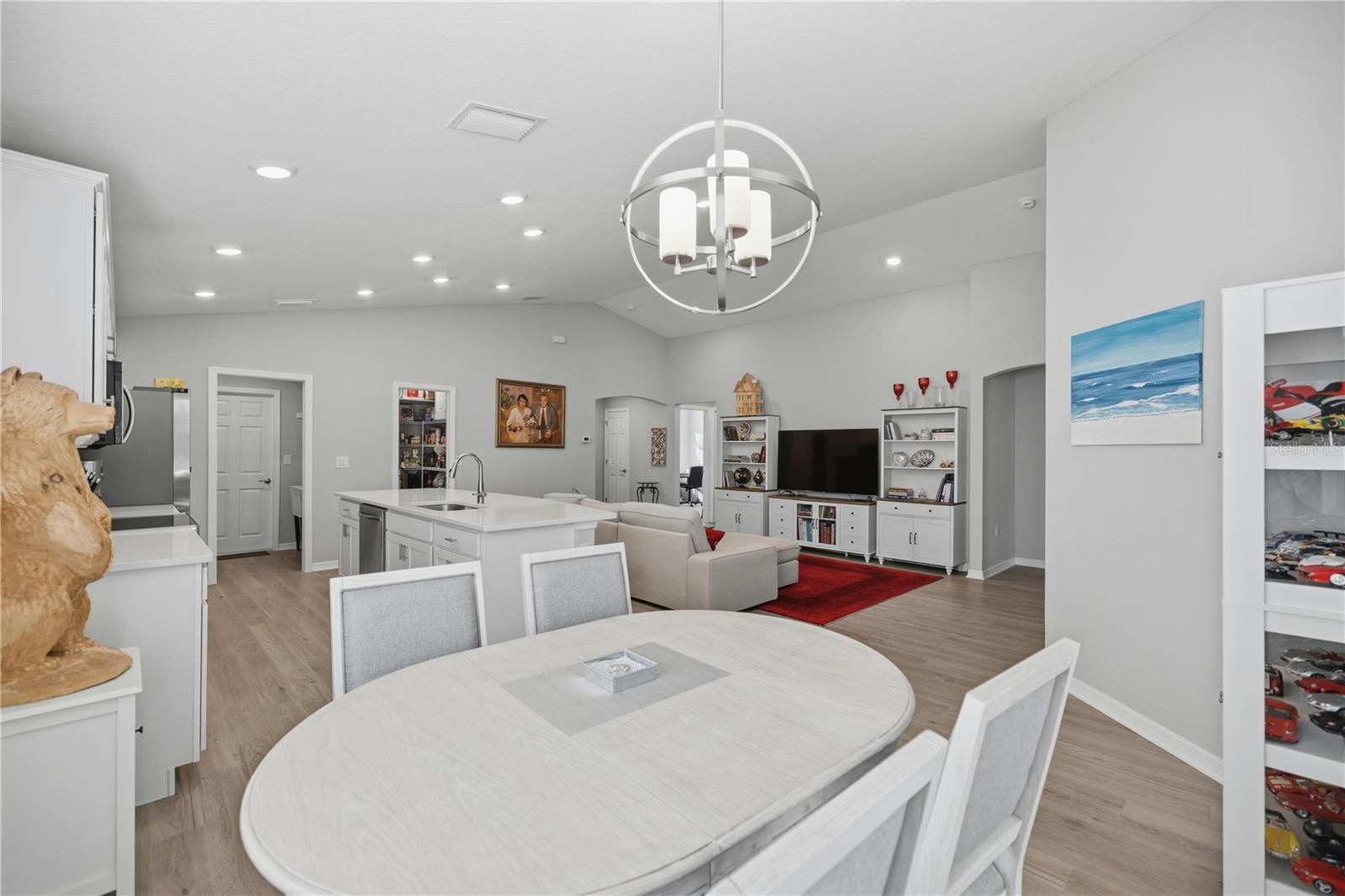 Image 12 of 33 For 4611 89th Street