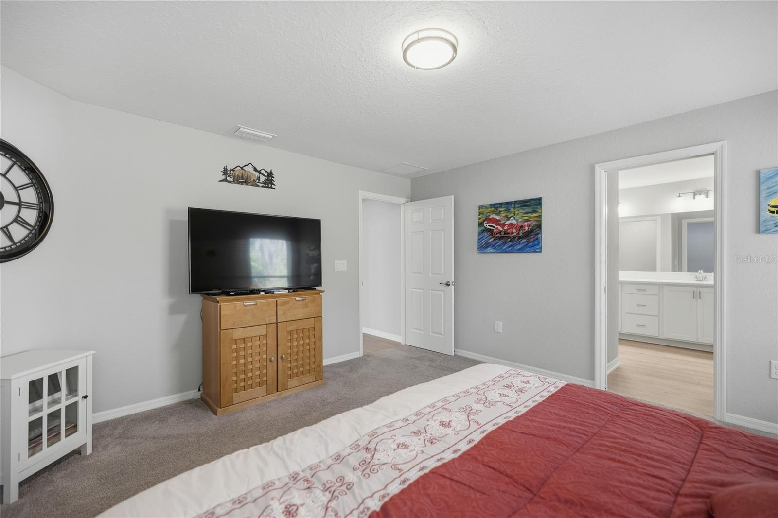 Image 14 of 33 For 4611 89th Street