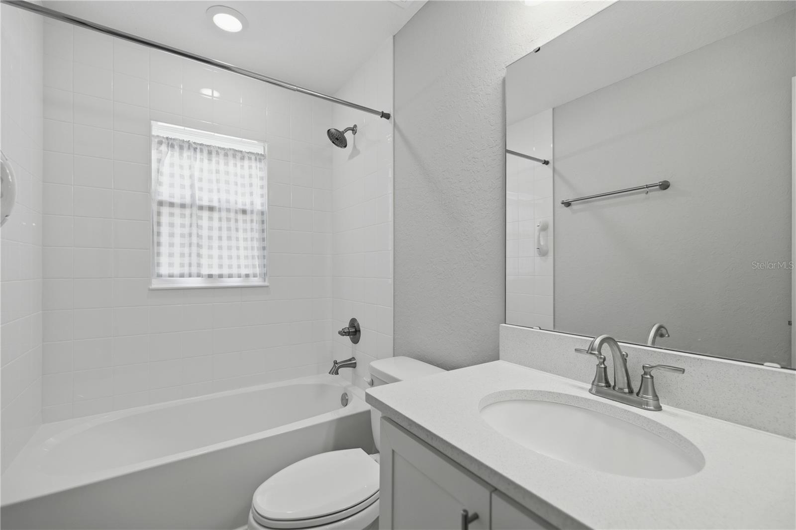 Image 22 of 33 For 4611 89th Street