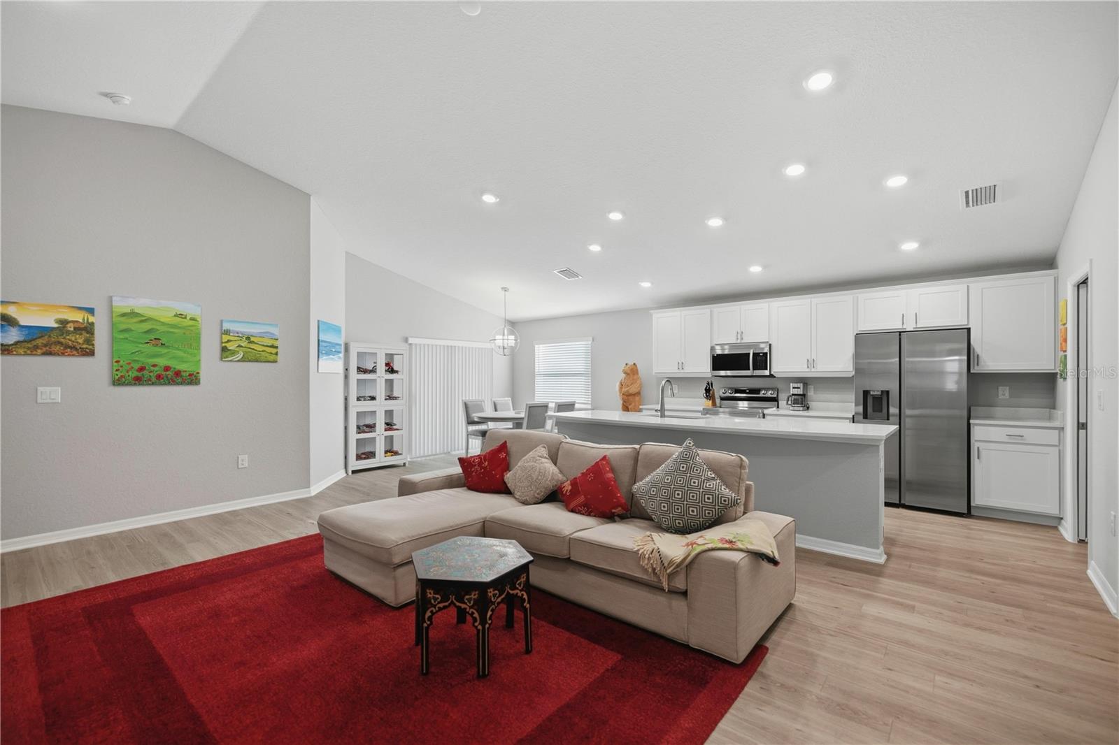 Image 7 of 33 For 4611 89th Street