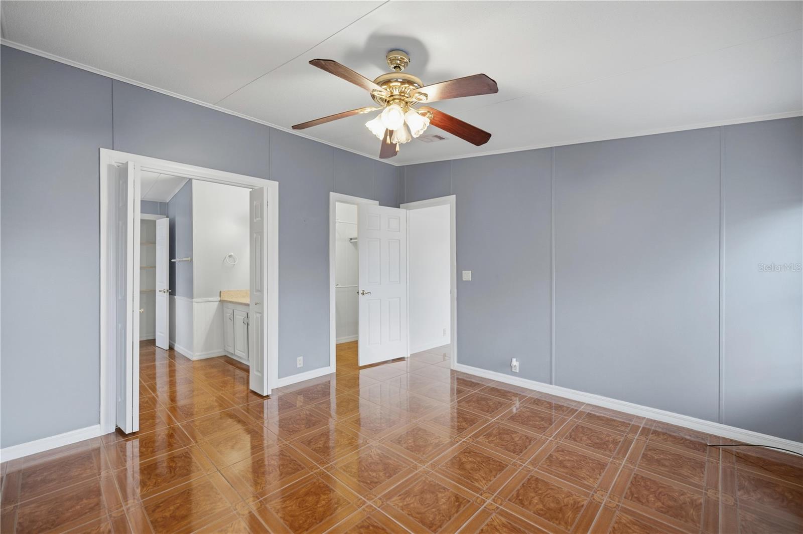 Image 12 of 32 For 6524 110th Lane