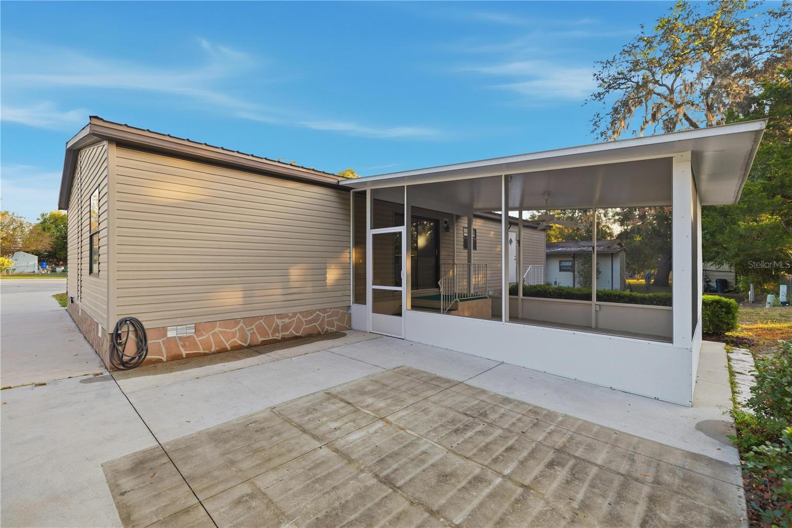 Image 25 of 32 For 6524 110th Lane