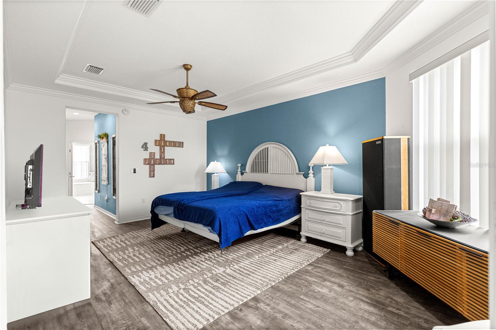 Image 25 of 73 For 13973 96th Circle