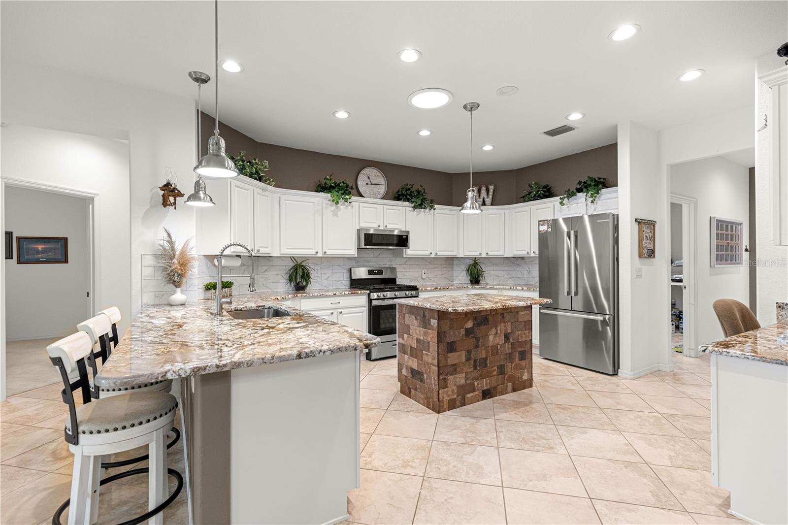 Image 3 of 73 For 13973 96th Circle