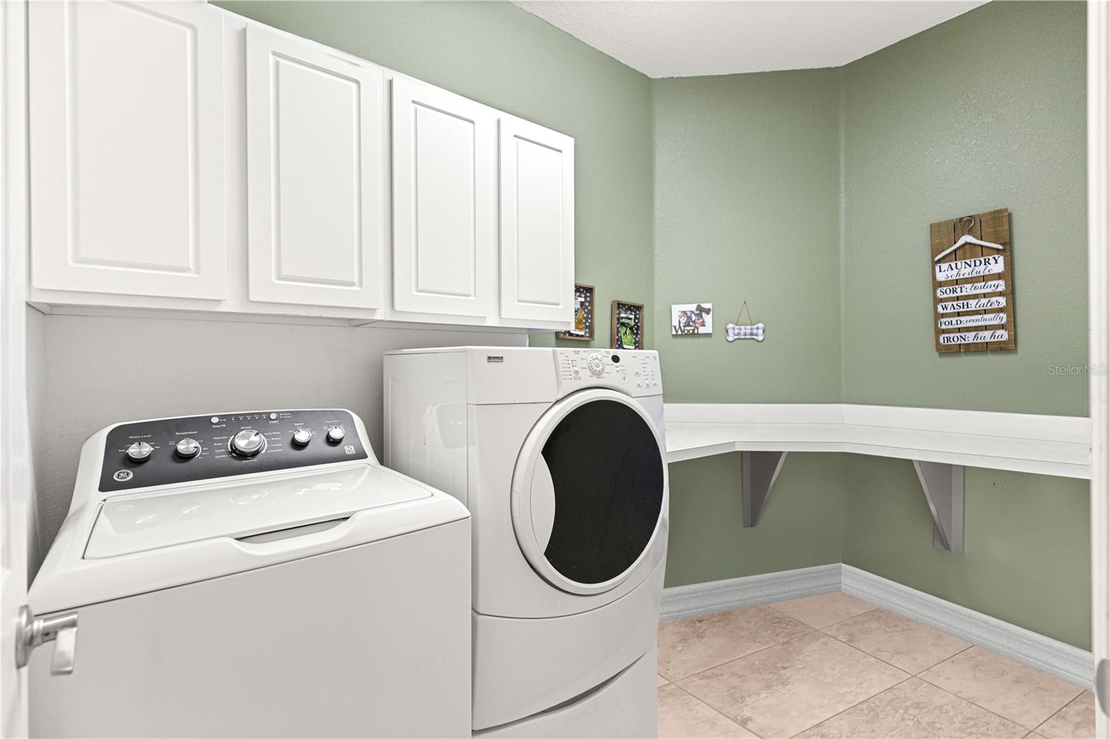 Image 38 of 73 For 13973 96th Circle