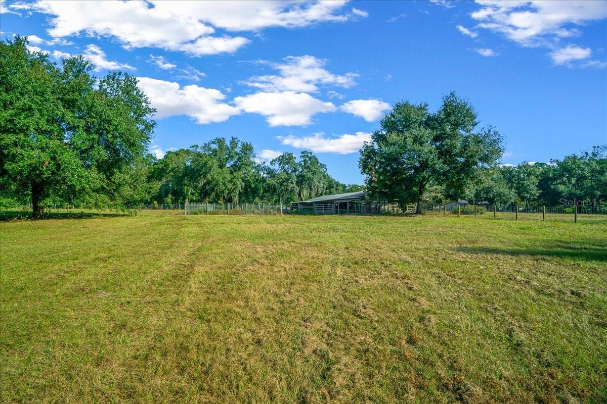 Image 3 of 50 For 11060 128th Place Road