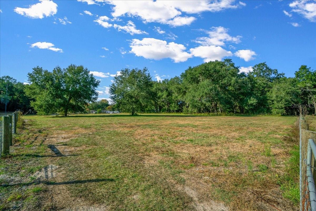 Image 7 of 50 For 11060 128th Place Road