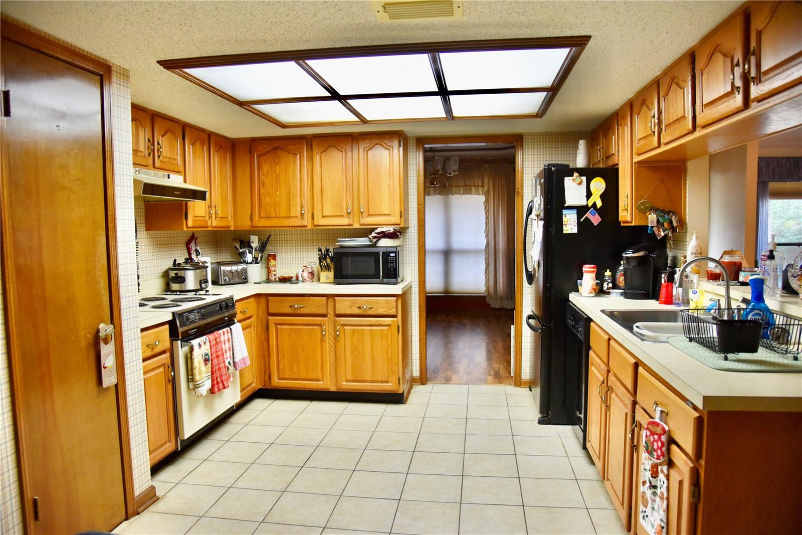 Image 9 of 34 For 8230 Lenox Avenue