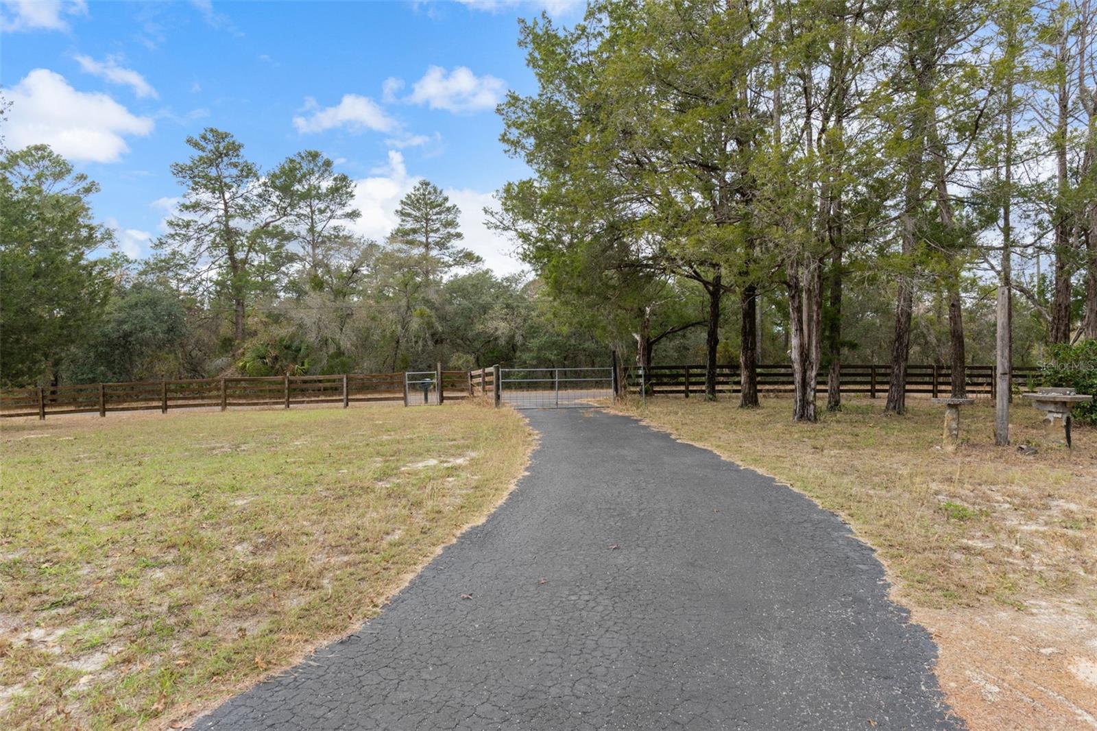 Image 34 of 35 For 6329 & 6355 Canna Lily Avenue