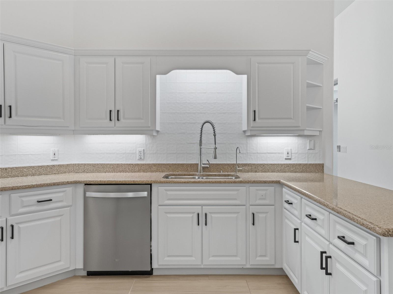 Image 17 of 51 For 4536 76th Court