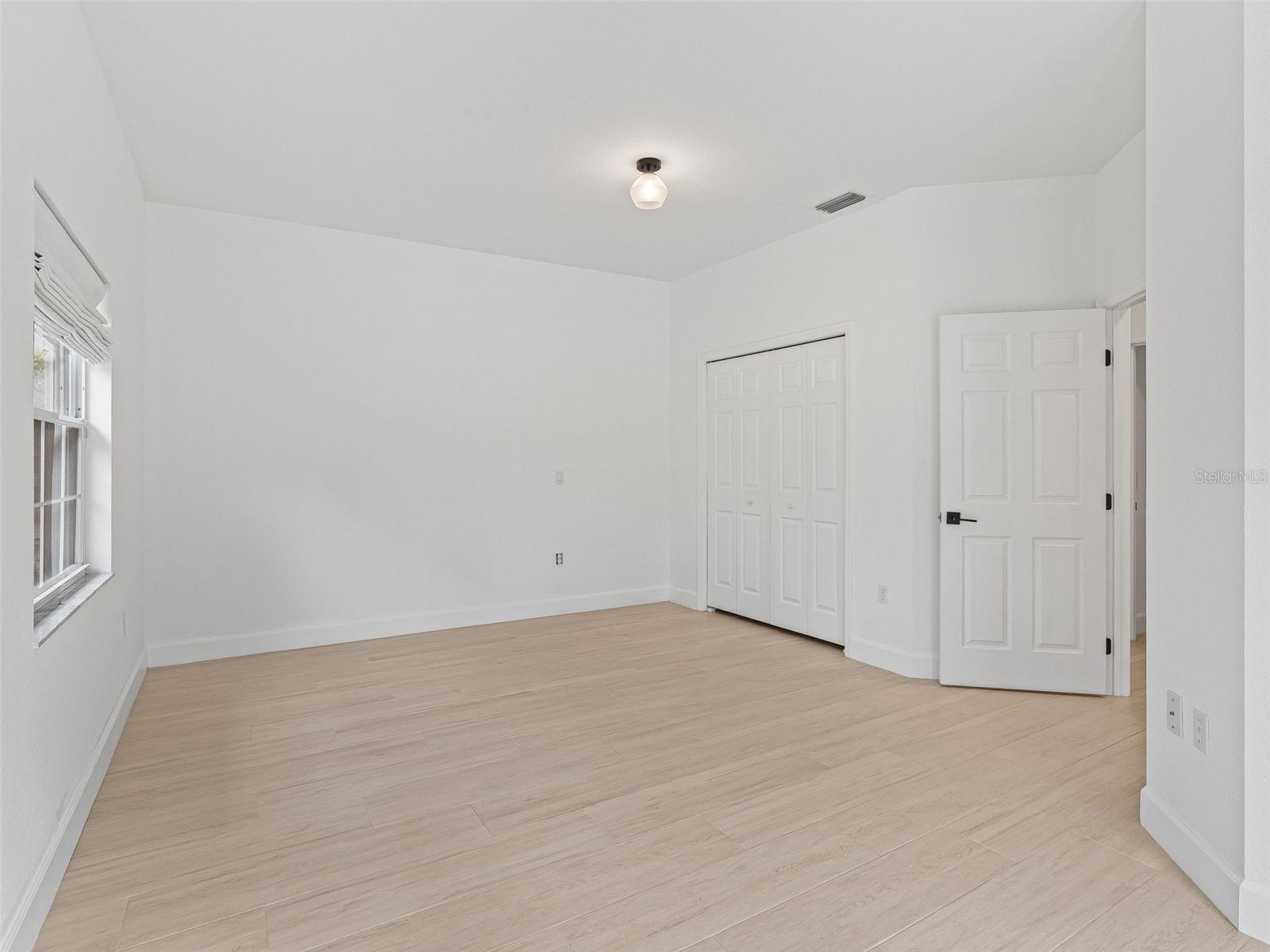 Image 30 of 51 For 4536 76th Court