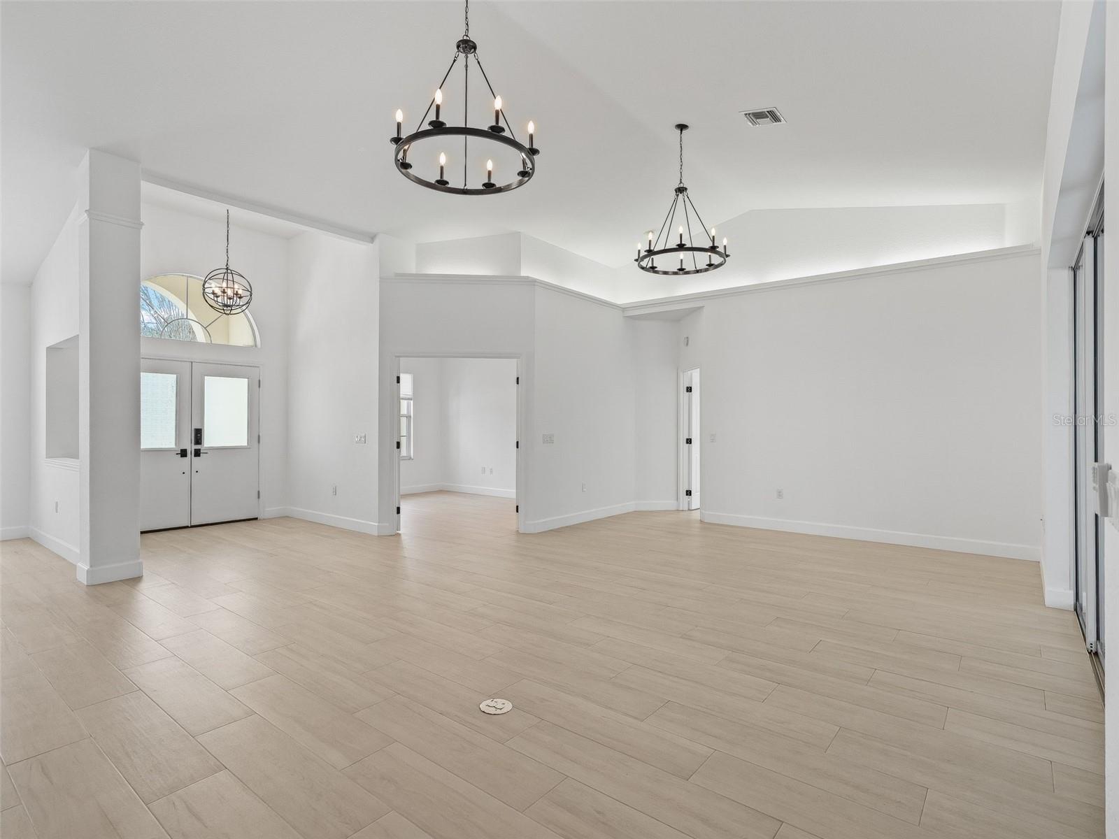 Image 7 of 51 For 4536 76th Court