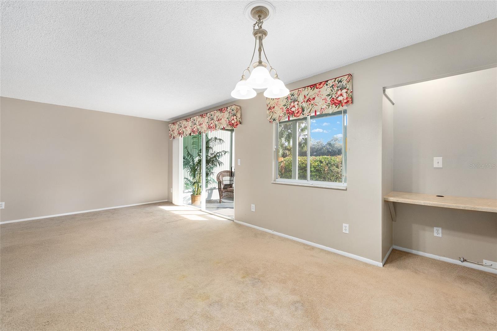 Image 10 of 51 For 584 Midway Drive A