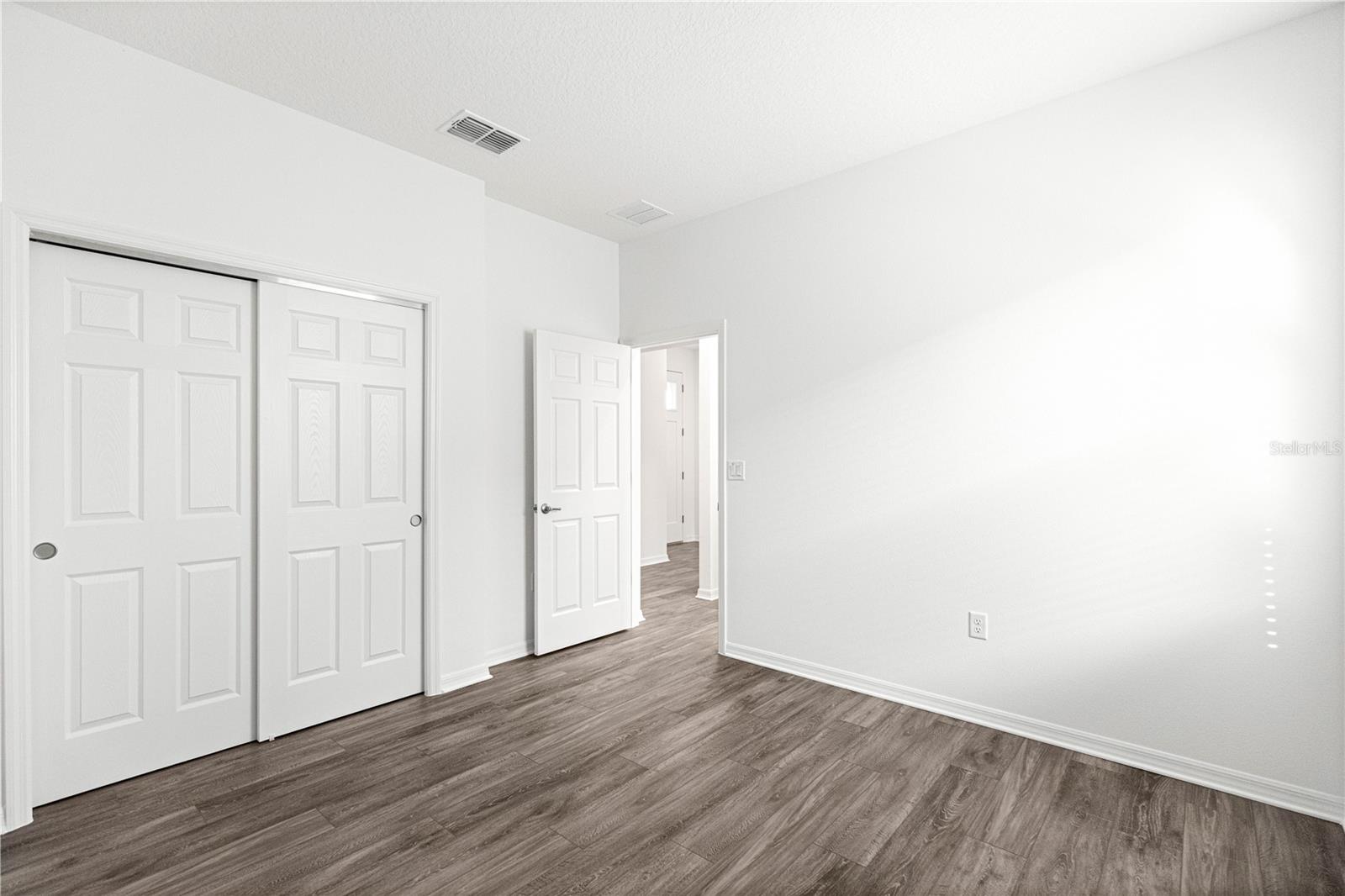 Image 33 of 51 For 10242 99th Lane