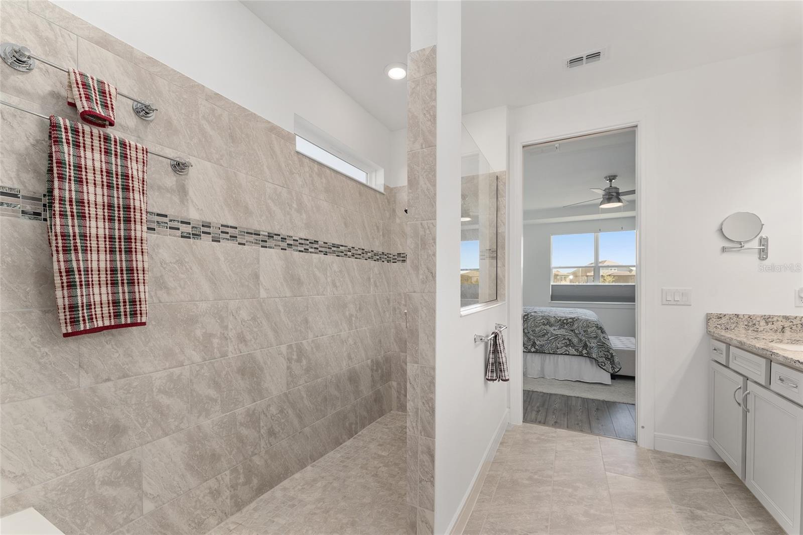 Image 25 of 59 For 6034 86th Circle