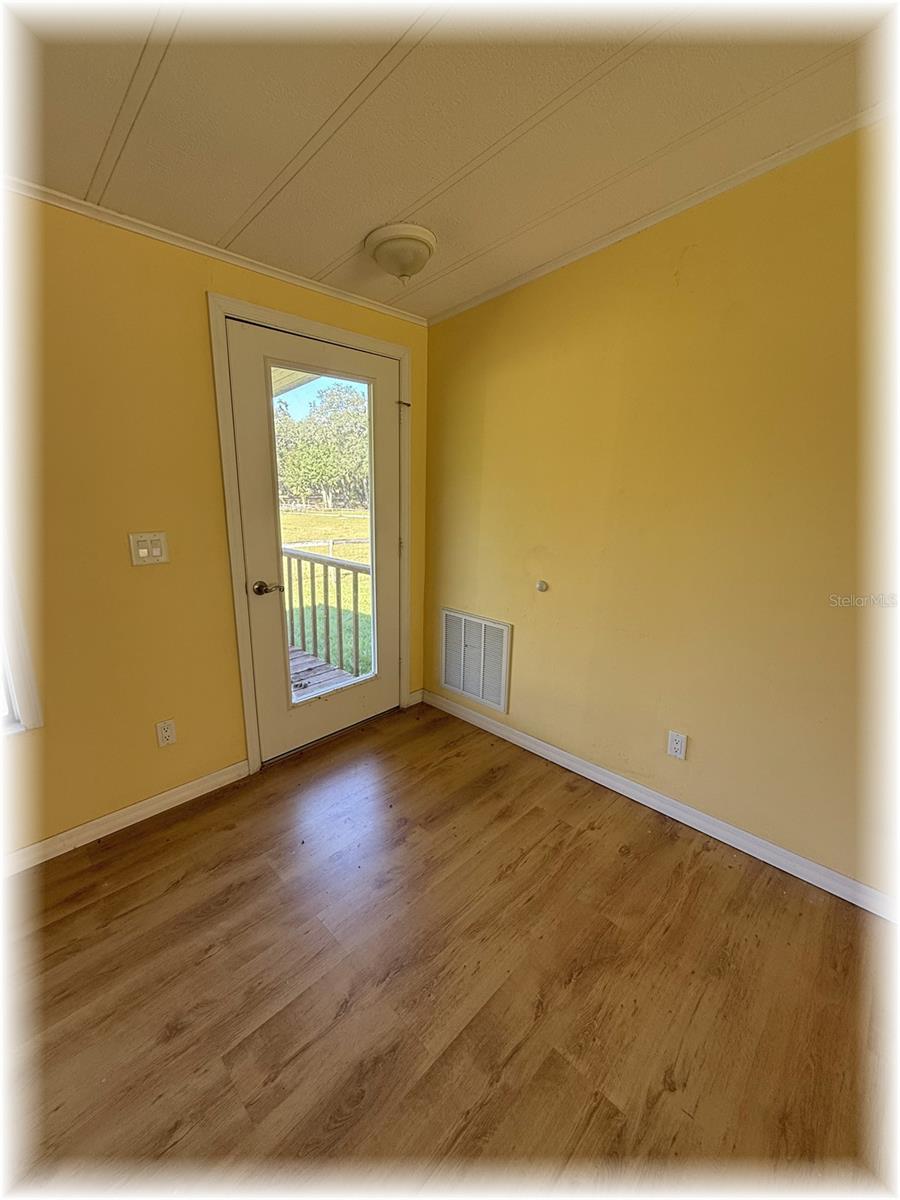 Image 9 of 34 For 10774 166 Lane