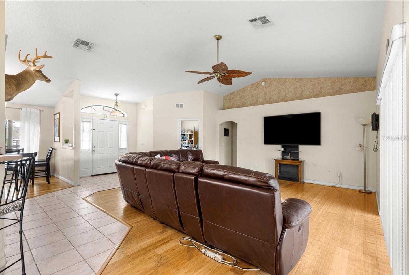 Image 10 of 40 For 4840 107th Lane