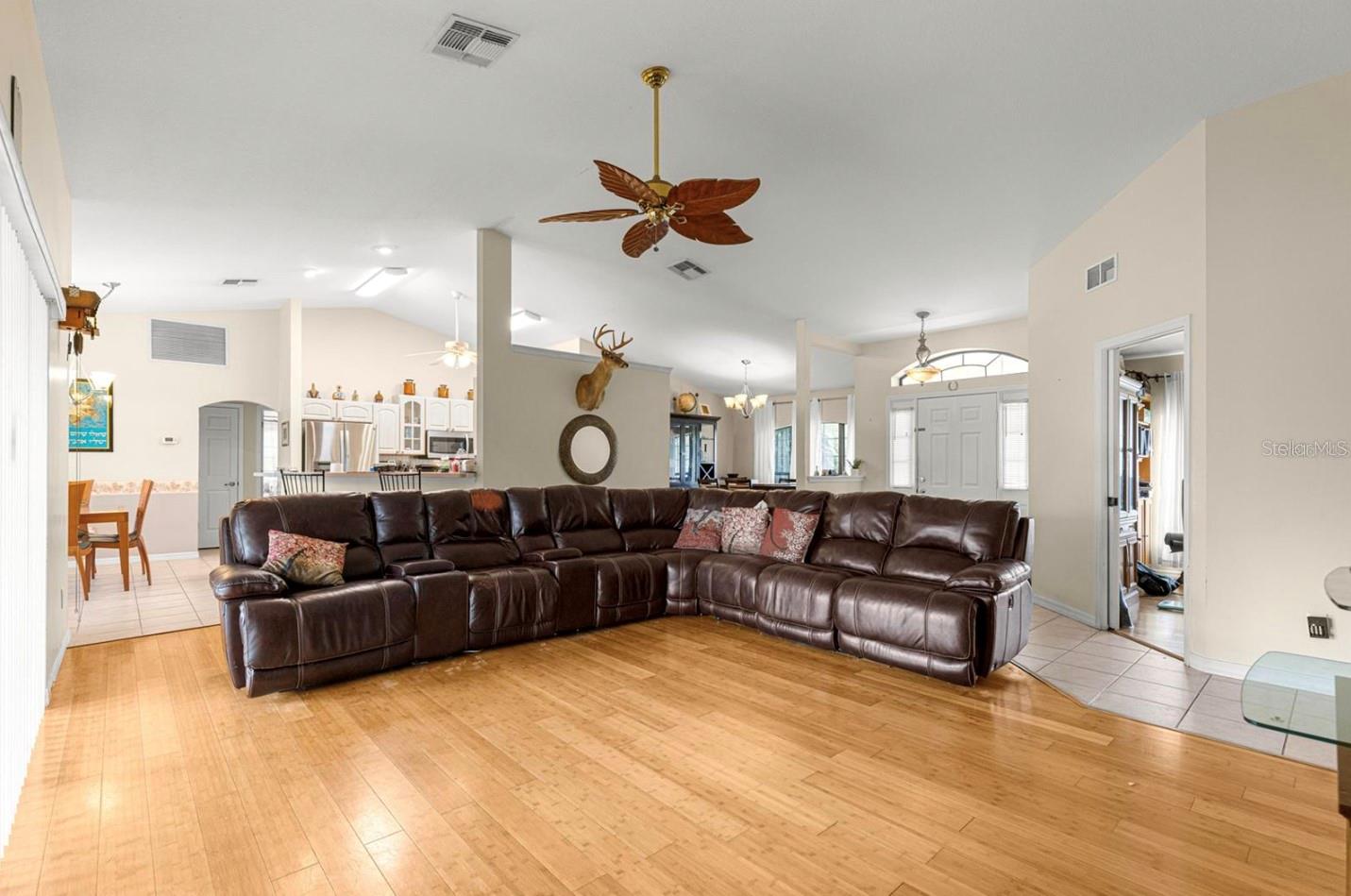 Image 11 of 40 For 4840 107th Lane