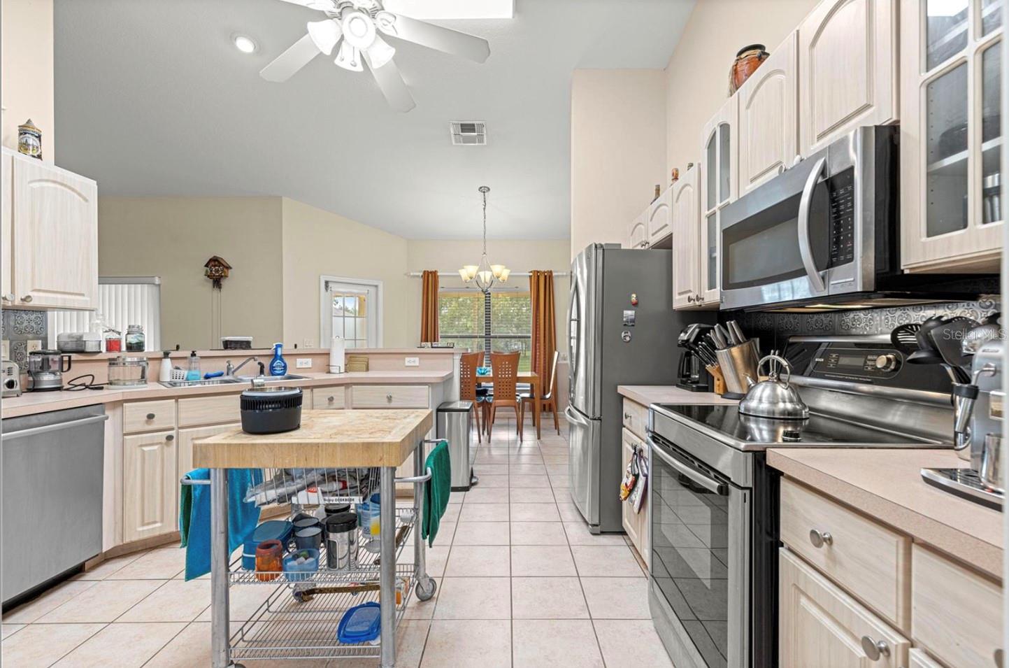 Image 19 of 40 For 4840 107th Lane