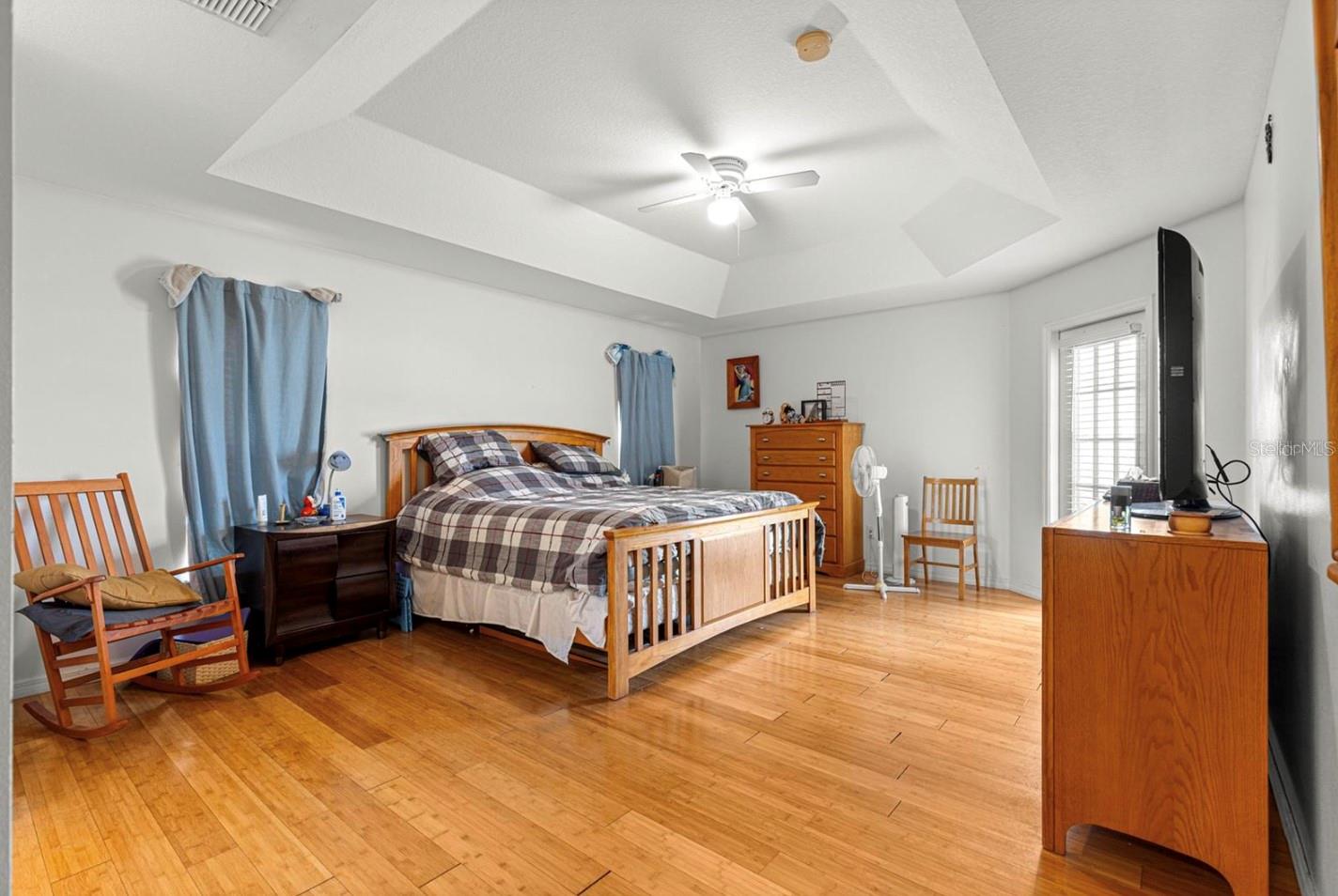 Image 22 of 40 For 4840 107th Lane