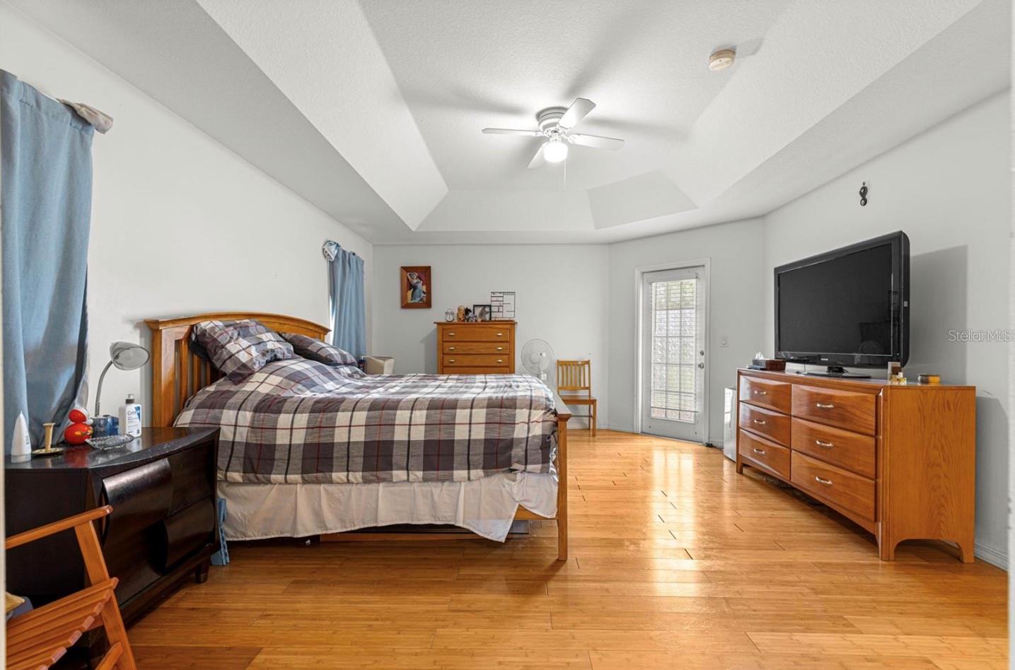 Image 23 of 40 For 4840 107th Lane