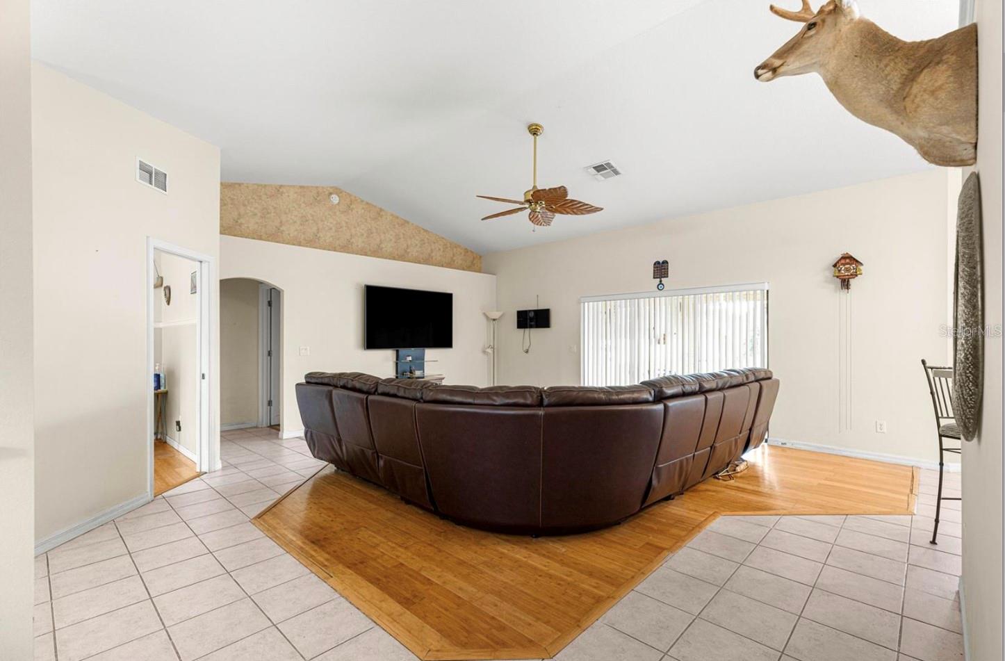 Image 9 of 40 For 4840 107th Lane