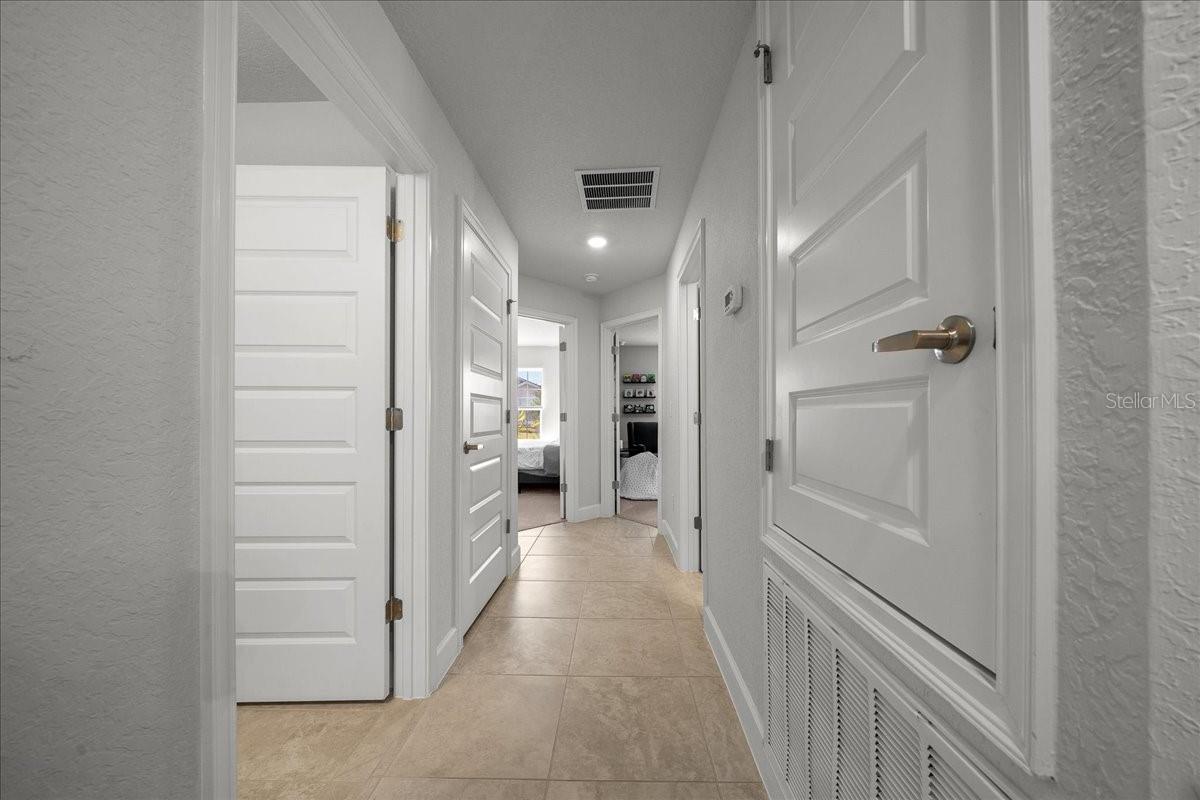 Image 45 of 74 For 8291 59th Terrace