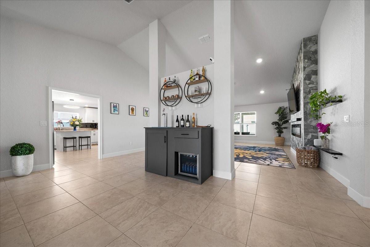 Image 5 of 74 For 8291 59th Terrace