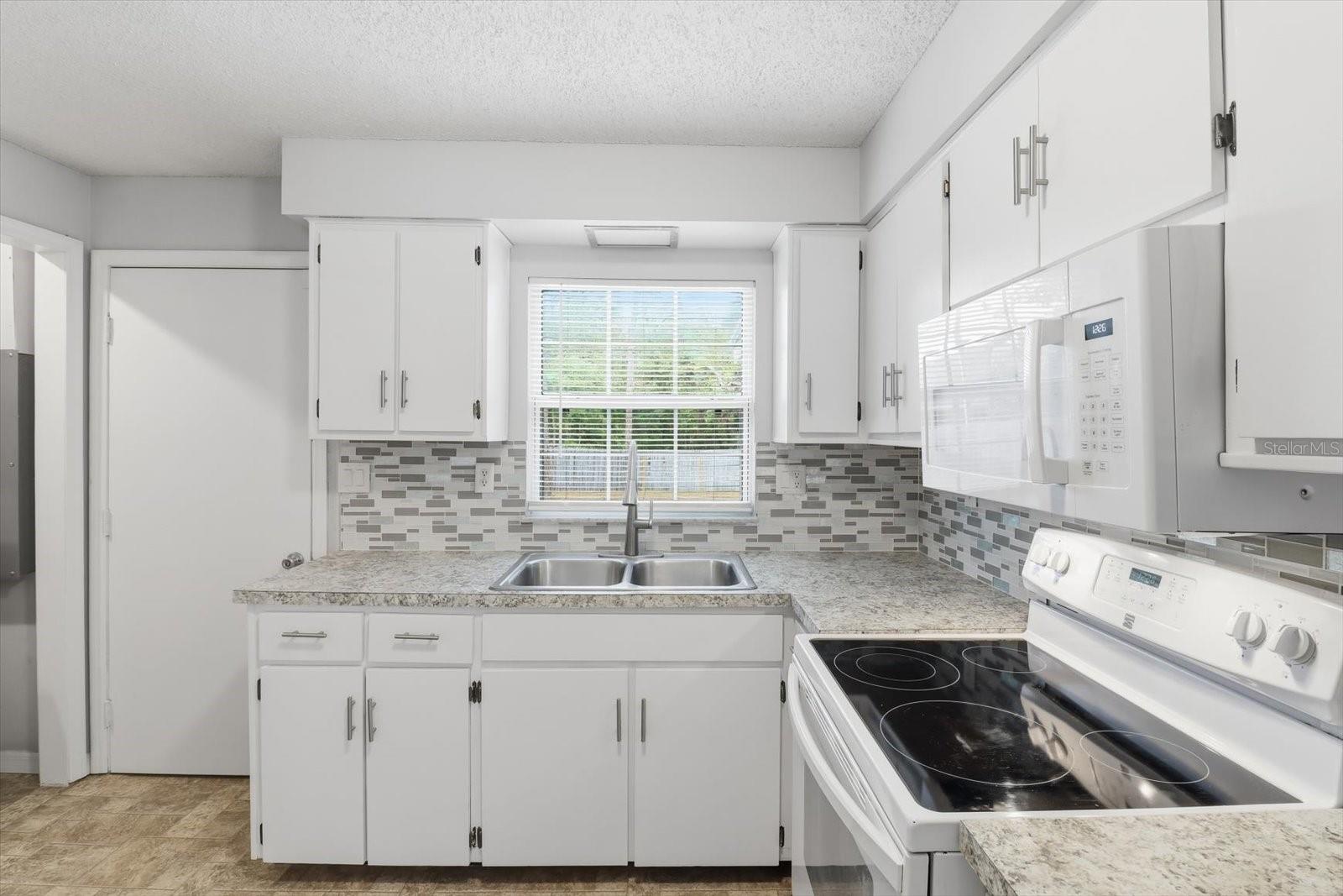 Image 13 of 44 For 1305 Sorrento Drive