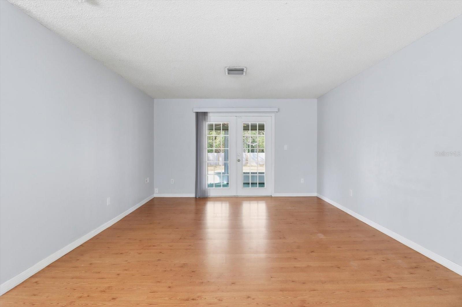 Image 5 of 44 For 1305 Sorrento Drive