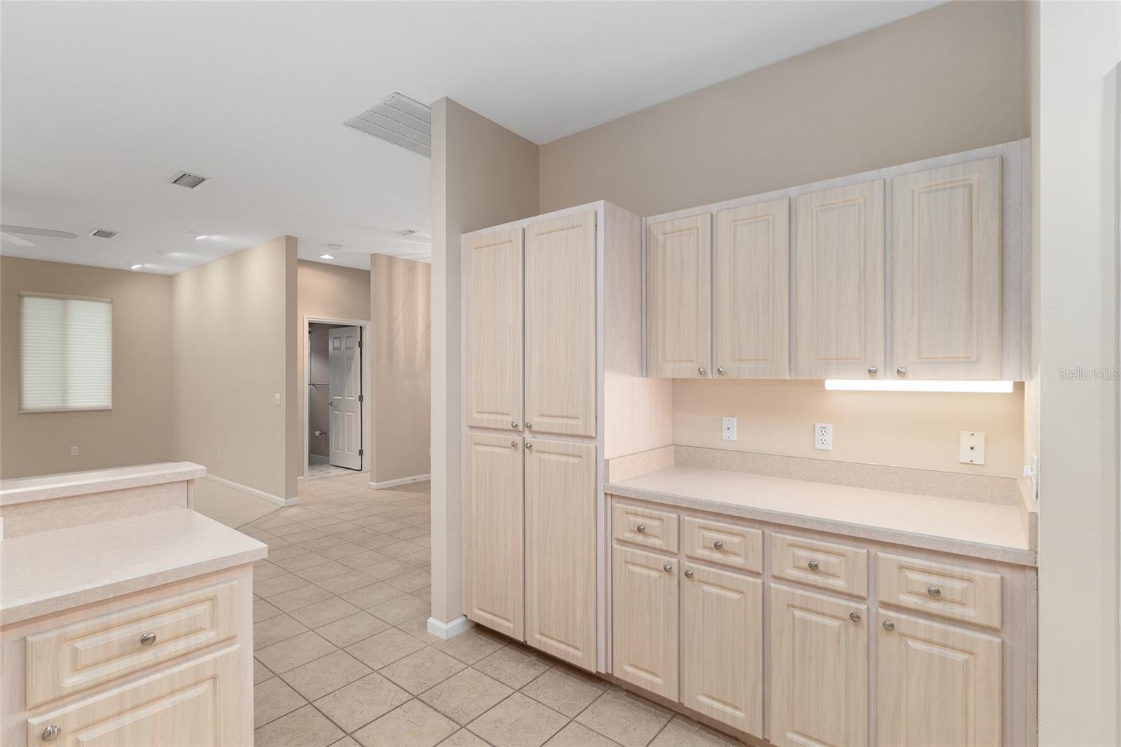 Image 14 of 49 For 1835 55th Avenue Road