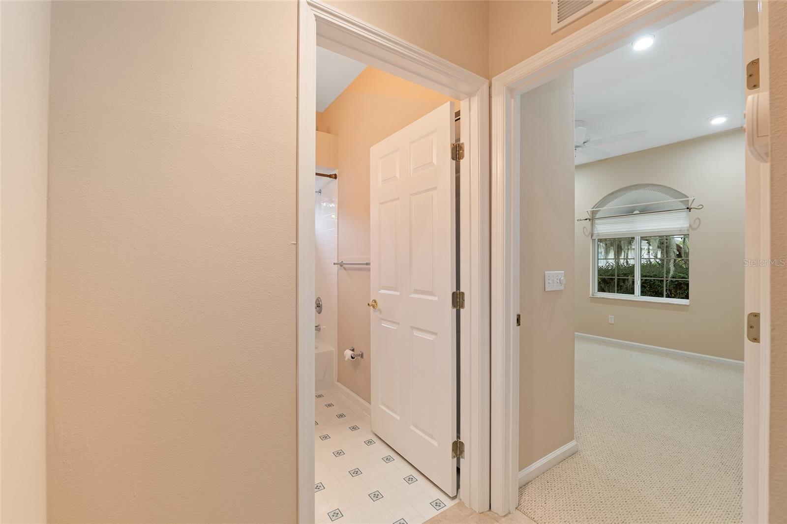 Image 26 of 49 For 1835 55th Avenue Road