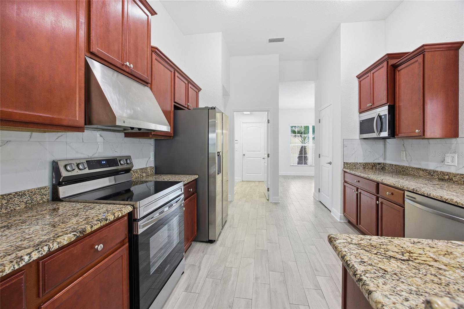 Image 12 of 41 For 4863 63rd Street