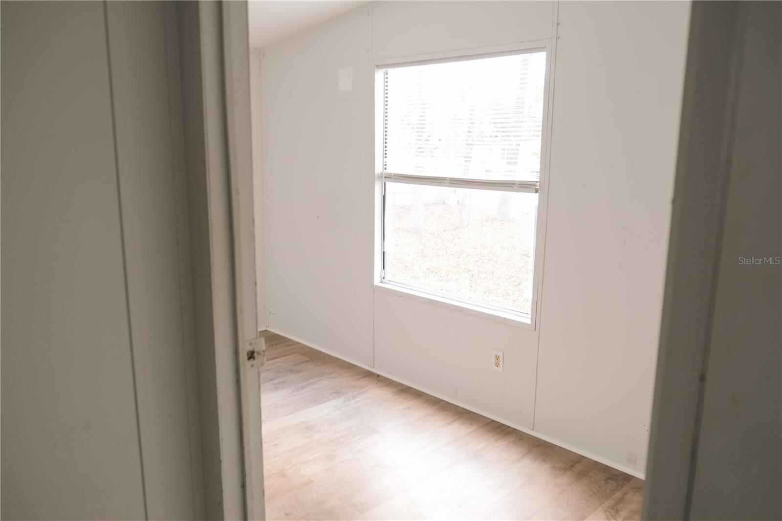 Image 22 of 46 For 5143 Knobhill Terrace