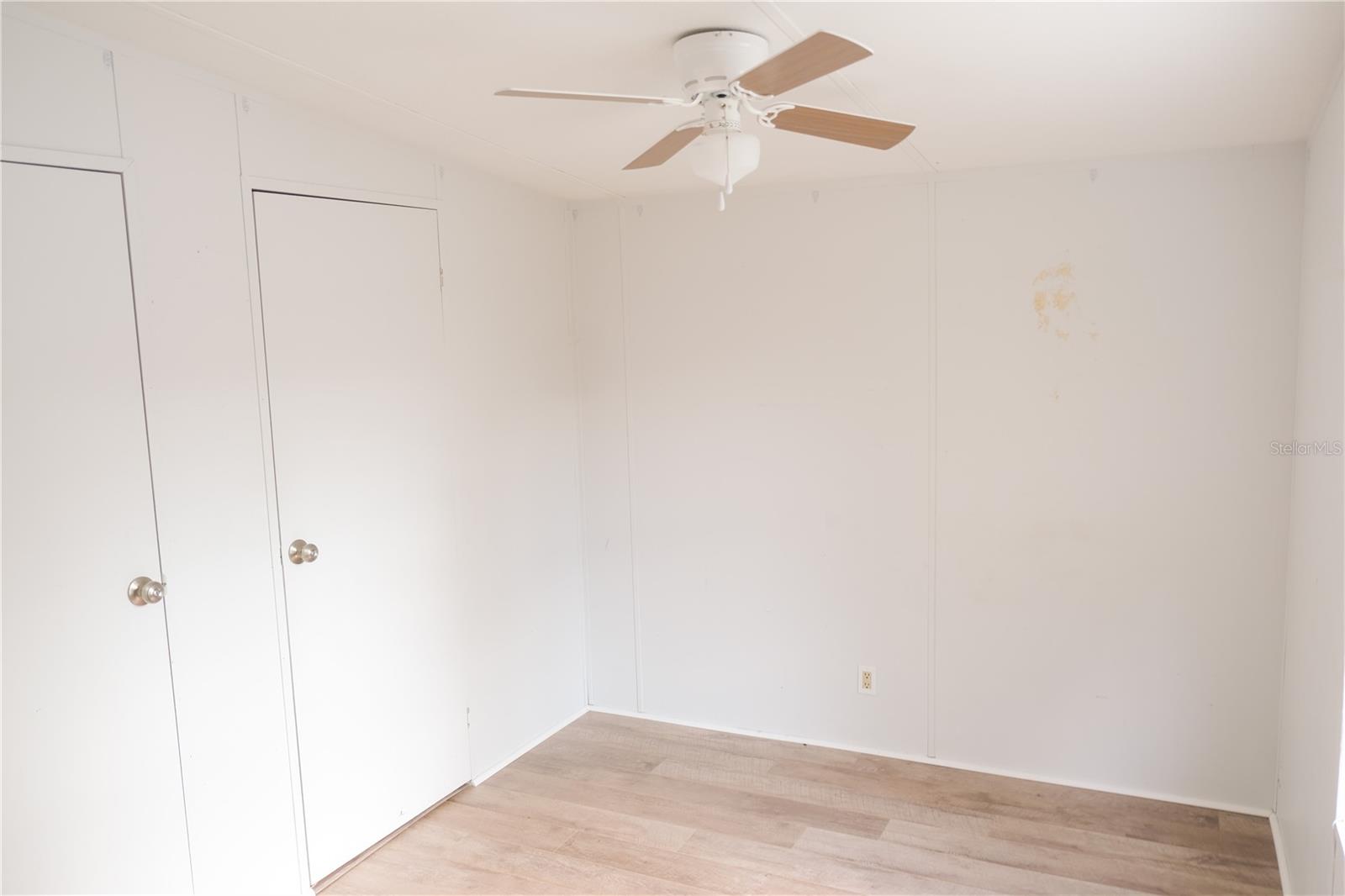 Image 23 of 46 For 5143 Knobhill Terrace