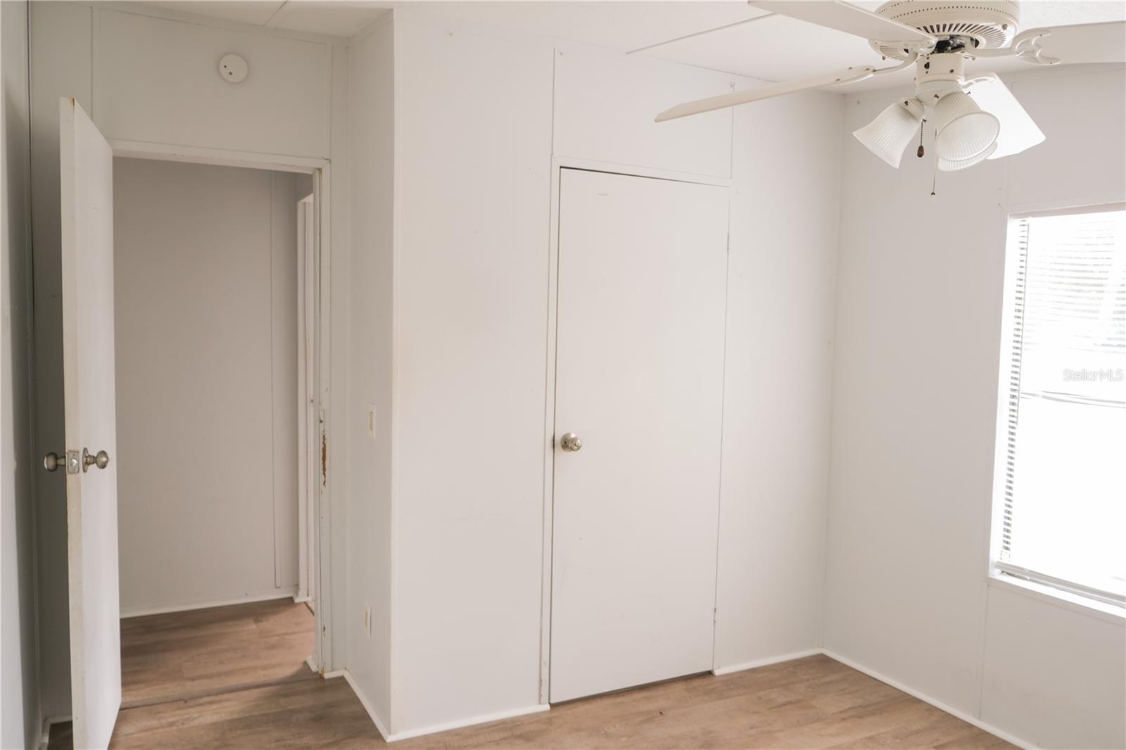 Image 27 of 46 For 5143 Knobhill Terrace