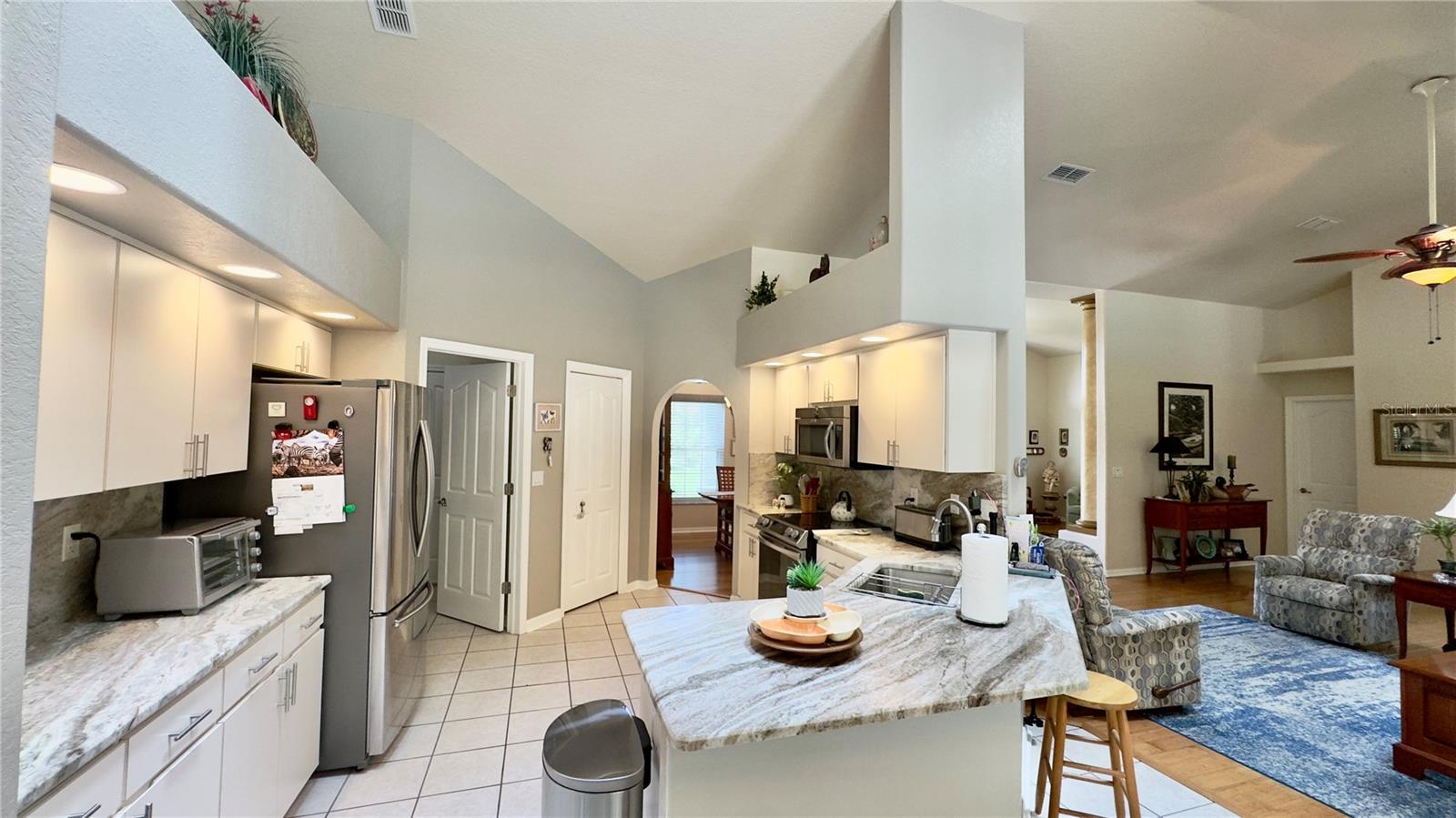 Image 10 of 34 For 5807 Bridle Terrace