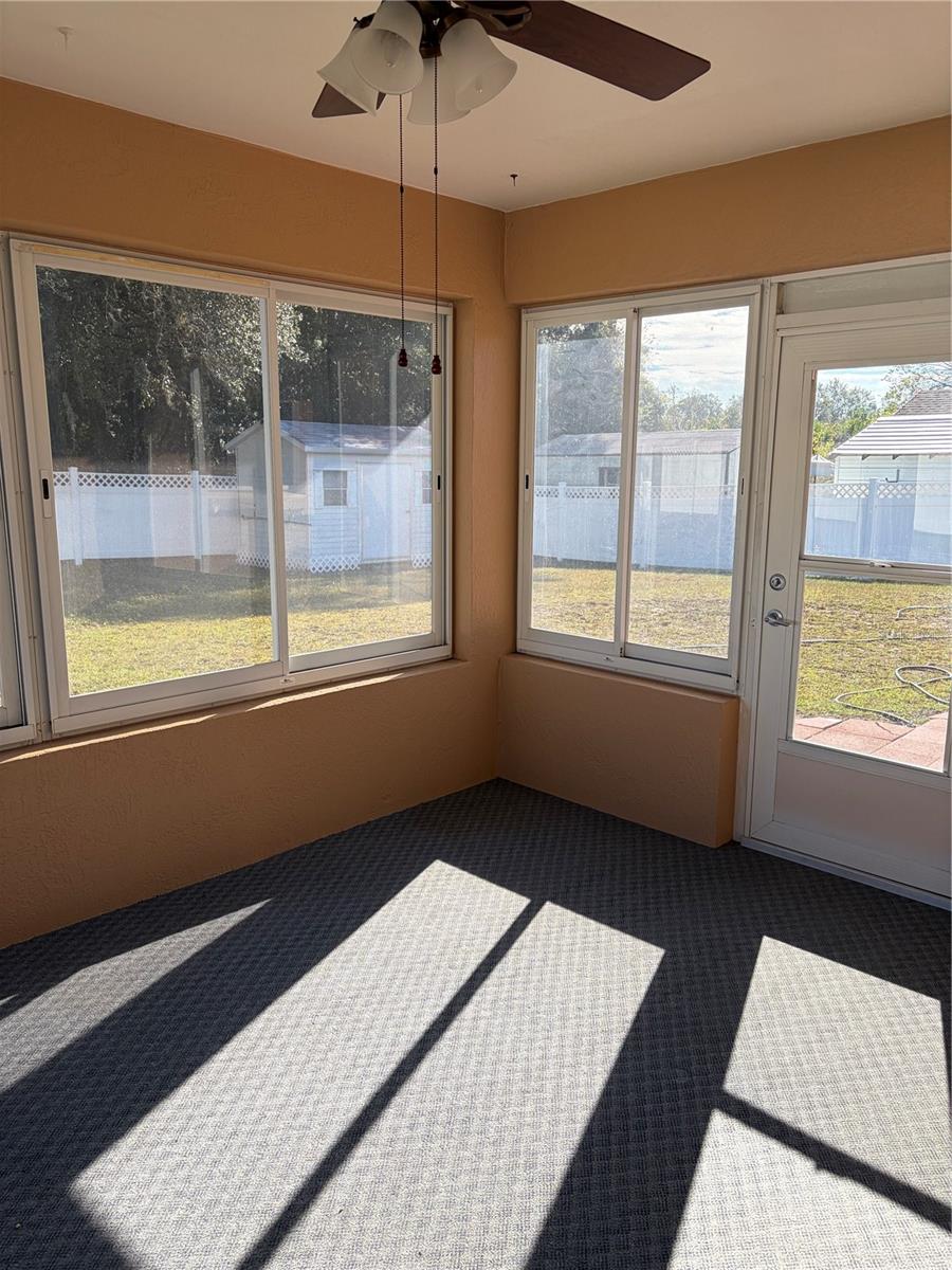 Image 20 of 27 For 15405 43 Avenue Road