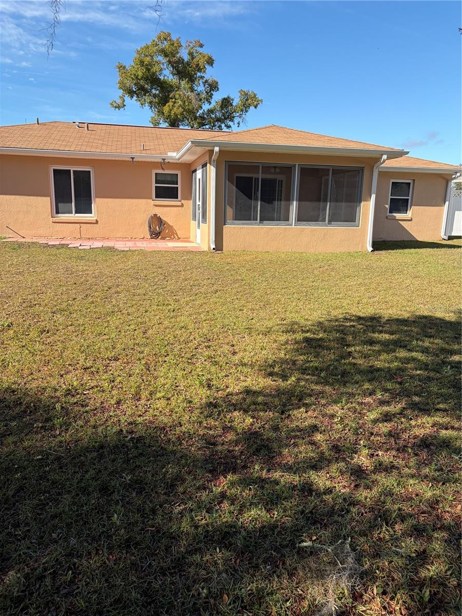 Image 23 of 27 For 15405 43 Avenue Road