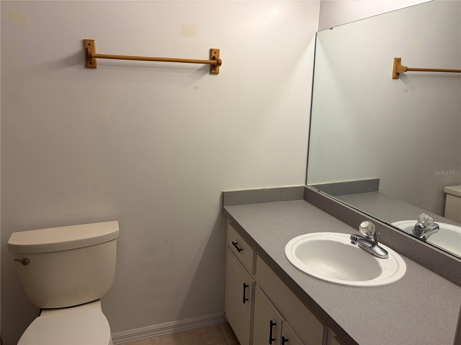 Image 8 of 27 For 15405 43 Avenue Road