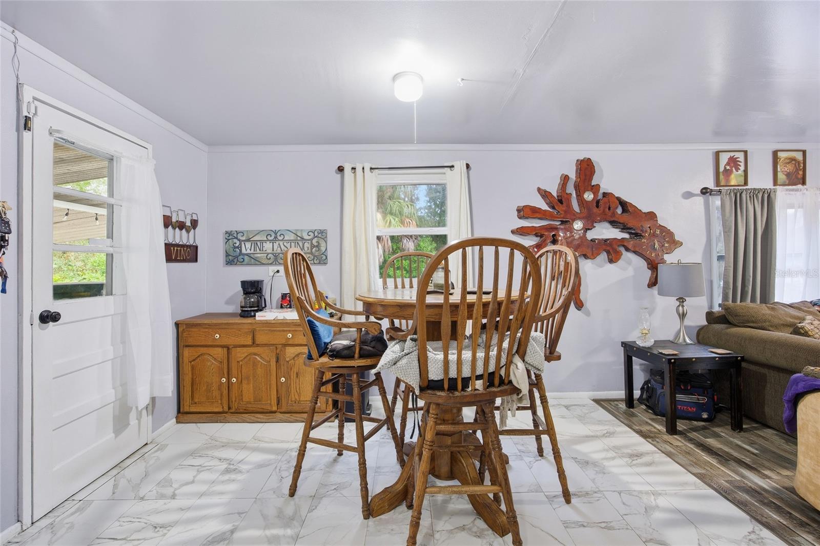 Listing photo id 11 for 5403 Tangelo Lane