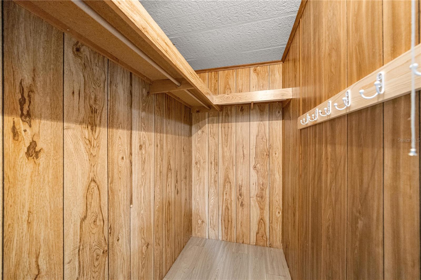 Image 15 of 34 For 17196 36th Court