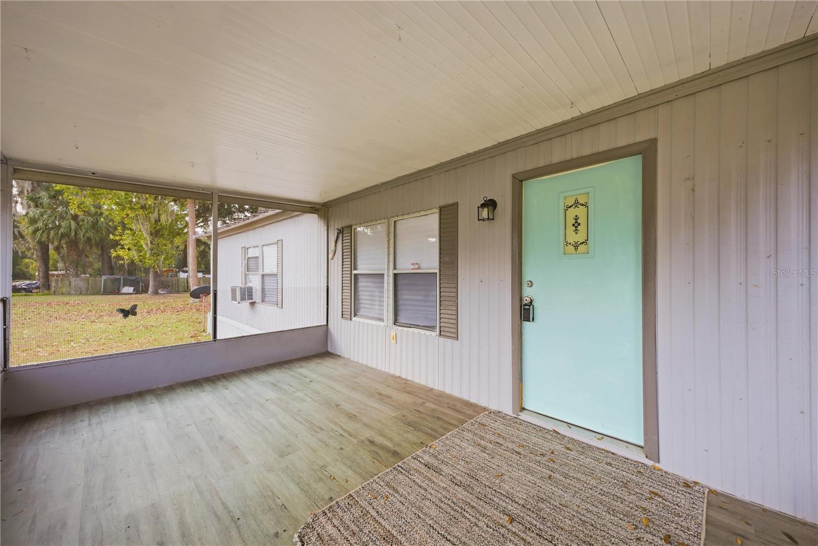 Image 5 of 34 For 17196 36th Court