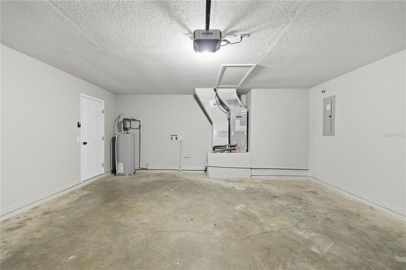 Image 20 of 34 For 5705 136th Avenue