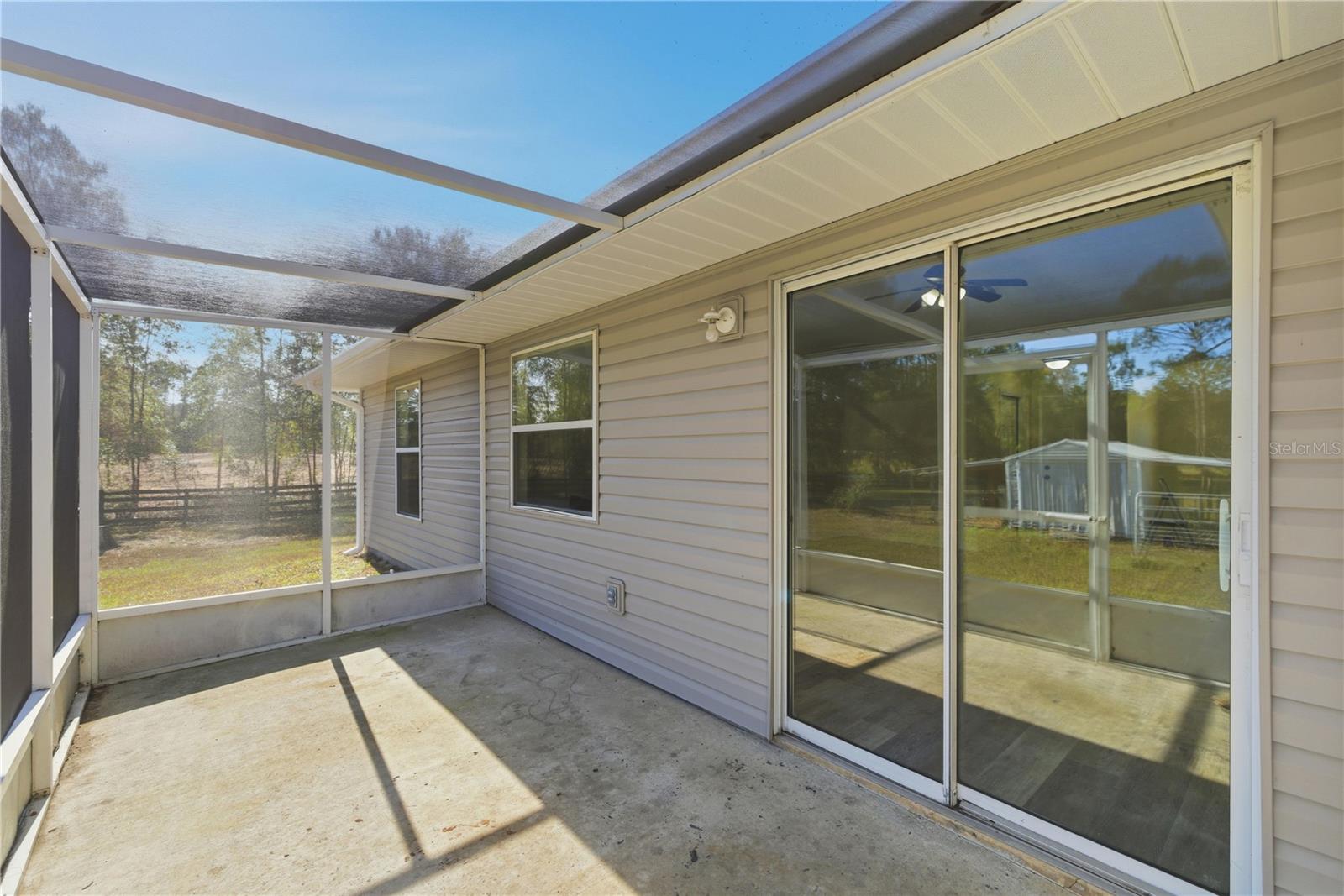 Image 28 of 34 For 5705 136th Avenue