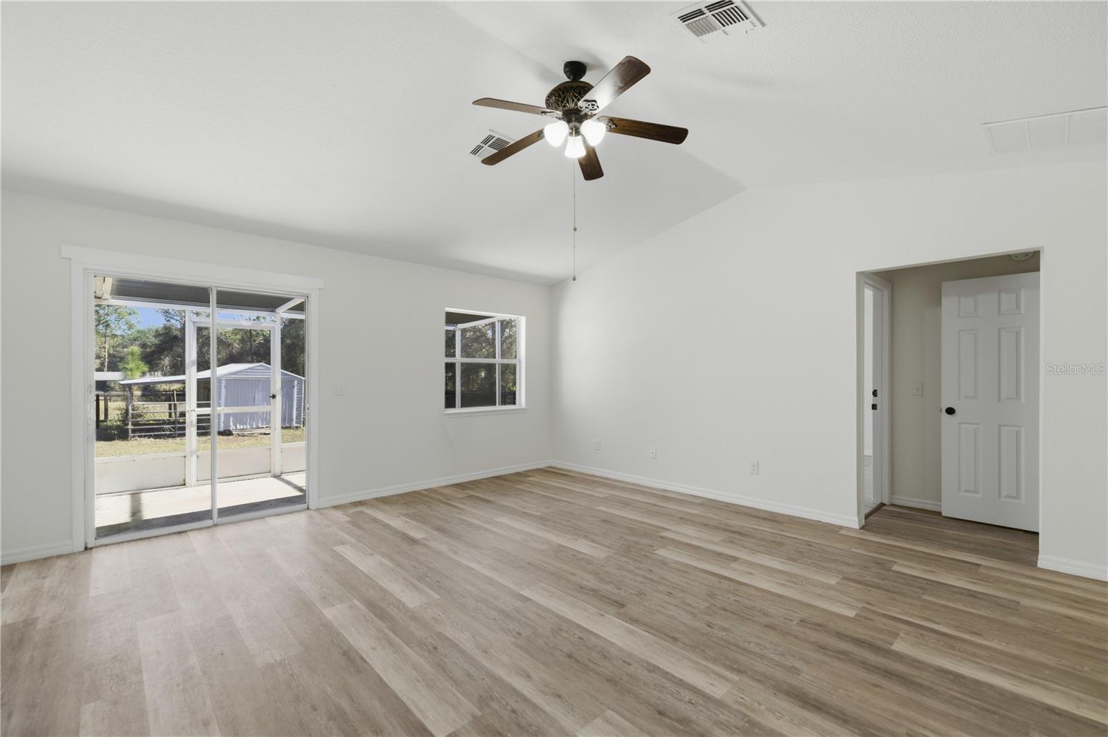 Image 9 of 34 For 5705 136th Avenue