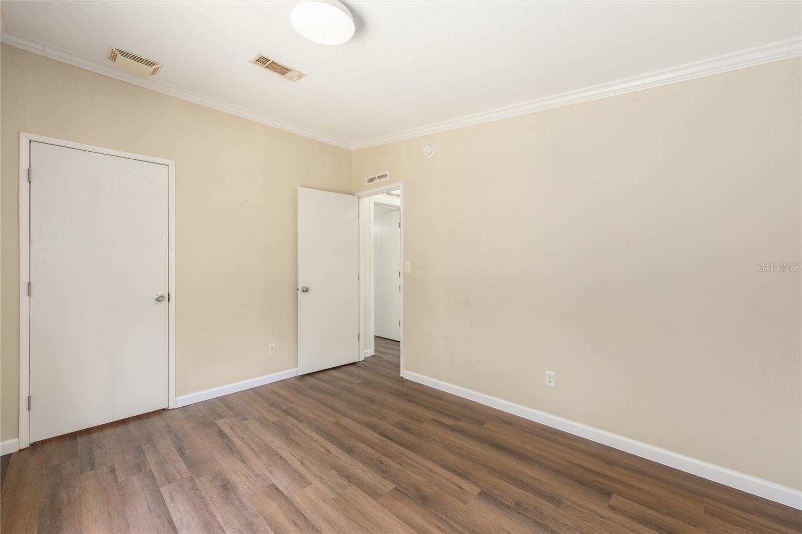 Image 29 of 49 For 10220 Pamondeho Circle